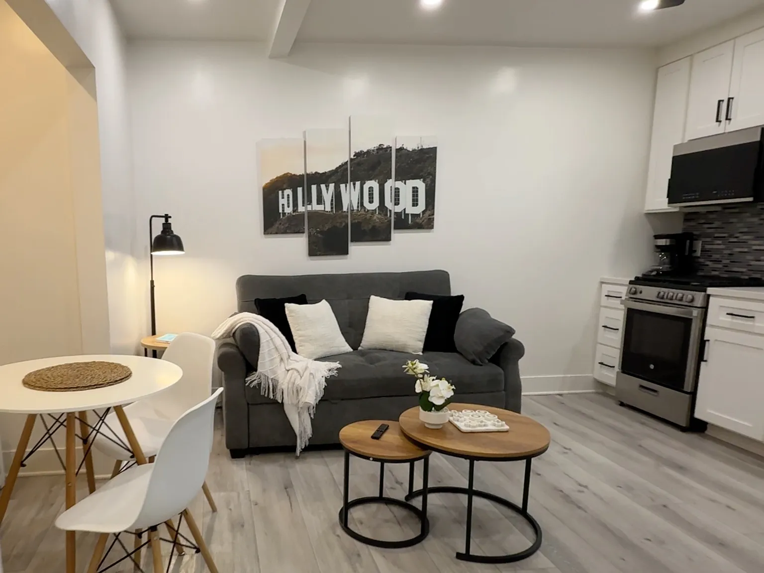 3835 S Van Ness Ave — Photo 3