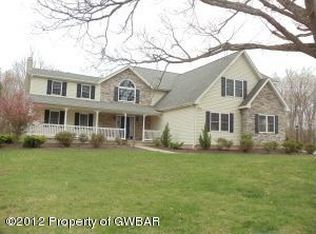 2224 Prospect Rd, Mountain Top, PA 18707