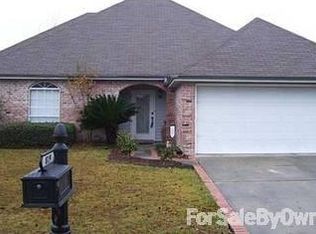 819 Canberra Rd, Lafayette, LA 70503