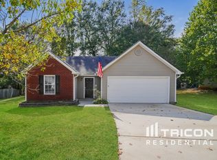 520 Sarahs Ln, Locust Grove, GA 30248