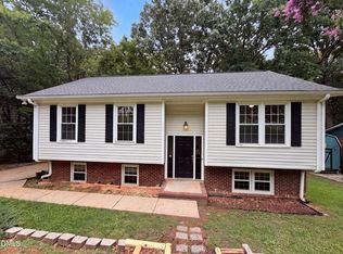 7816 Foxwood Dr, Raleigh, NC 27615