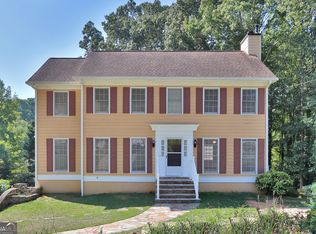 604 Oak Moss Dr, Lawrenceville, GA 30043