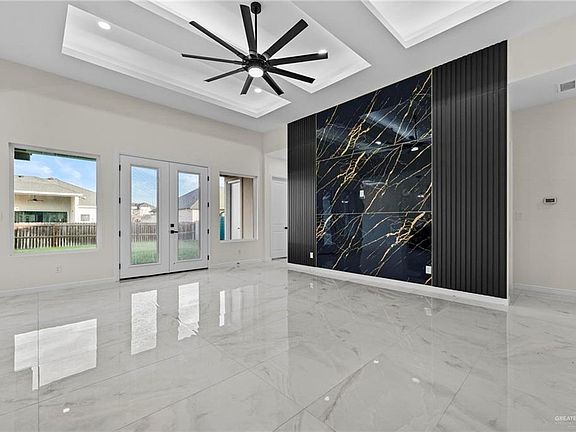 5th image of 13908 N 35th St