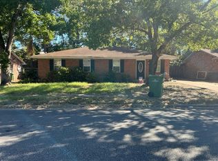 828 Rialto Dr, Montgomery, AL 36117