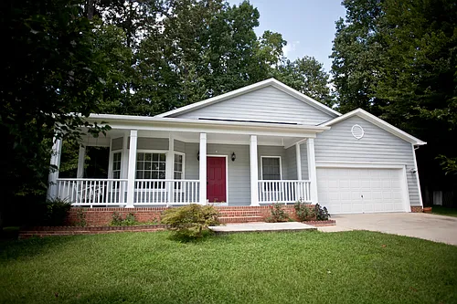102 Chesapeake Way Photo 1