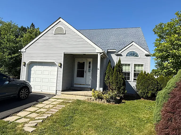 235 Village Green Ln — Photo 3
