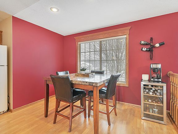 5th image of 2910 Melrose Ct