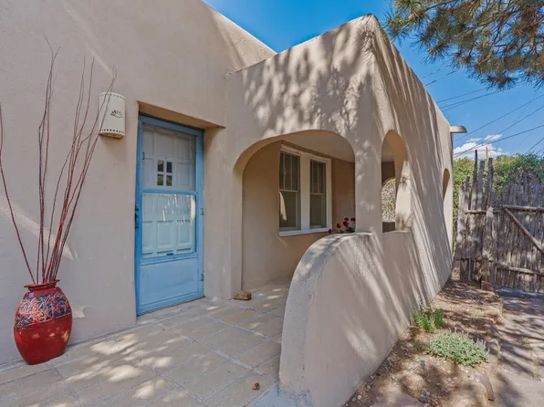 625 Don Felix St, Santa Fe, NM 87501