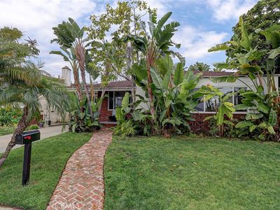 8031 Vicksburg Ave, Los Angeles, CA, 90045