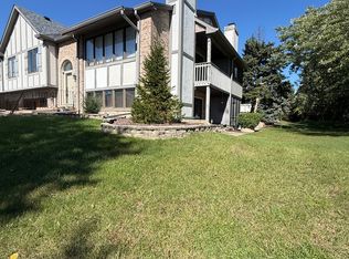 2304 Olde Mill Rd, Plainfield, IL 60586