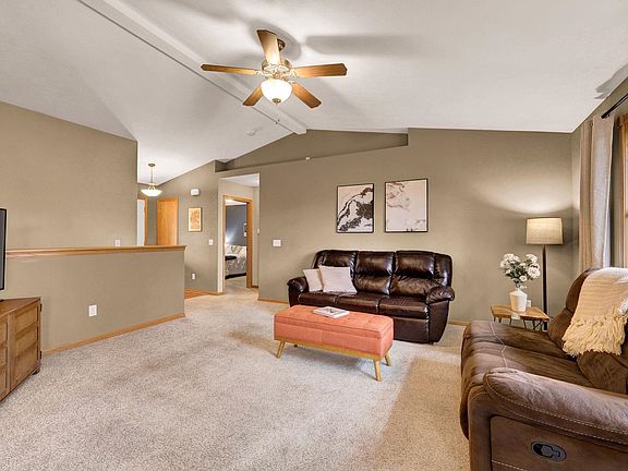5th image of 4416 Coquette Dr