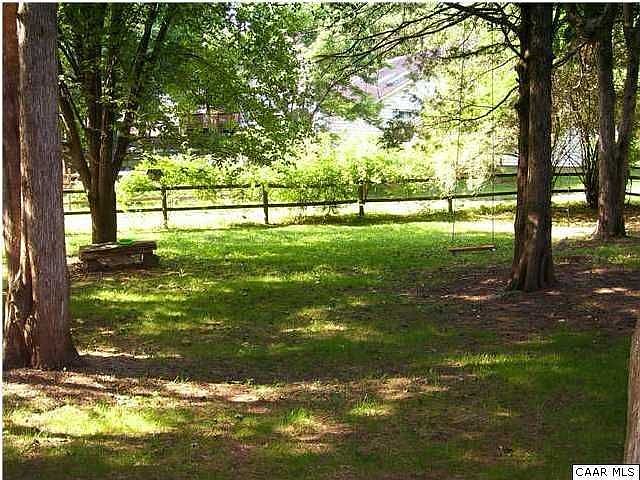 2nd image of 2076 Winterfield Cir