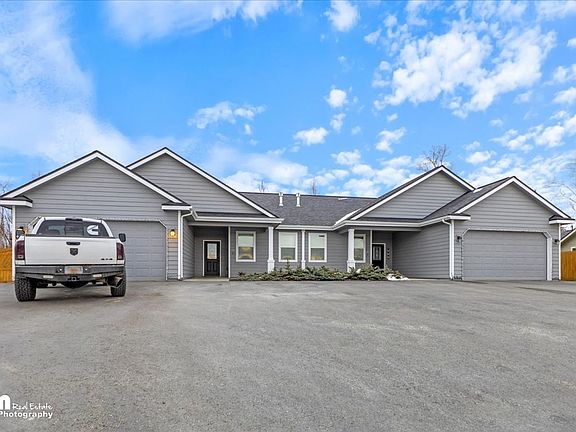 2nd image of 255 W Celtic Cir Unit B