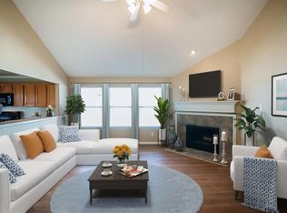 2110 Rain Lily Ct, Pearland, TX 77581