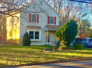 302 Preston Ave, Voorhees, NJ 08043