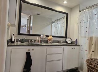 117 1st Ln, Lake Worth, FL 33463
