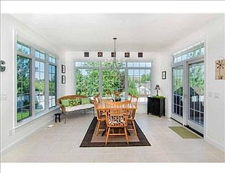 4th image of 3240 Lloyd Mangrum Ln