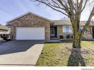 1620 Briarcreek Ln, Springfield, IL 62711