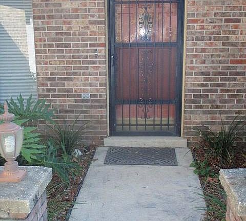 3rd image of 5 Elkwood Ct