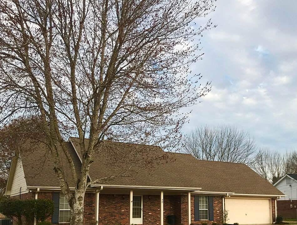 1st image of 72 N Butternut Dr