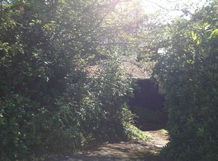 9702 19th Ave NE, Seattle, WA 98115