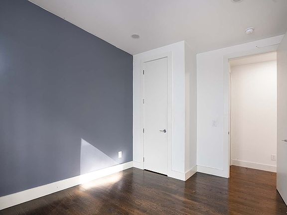 4th image of 271 W 150th St #3A