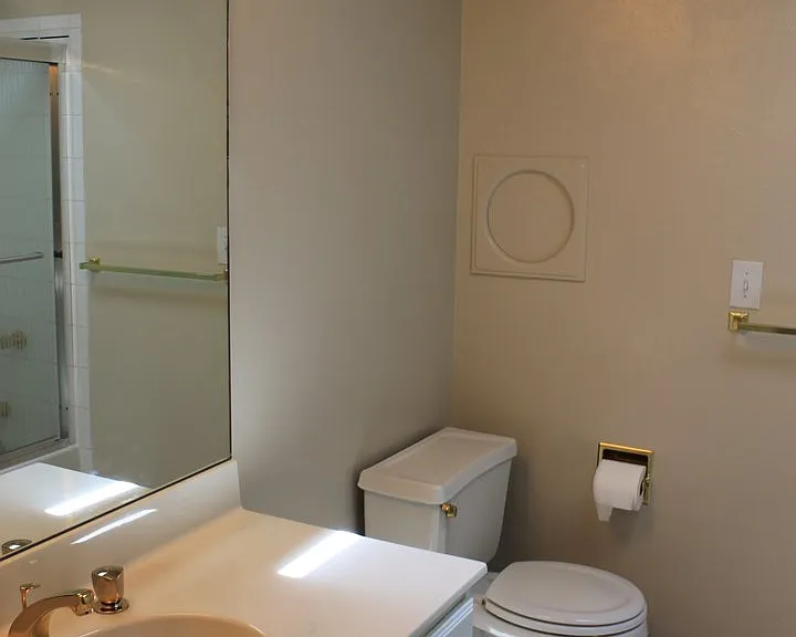 2130 Crystal River Dr — Photo 17