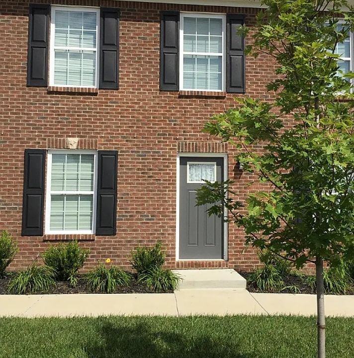 1st image of 2000 Willow Dr #7