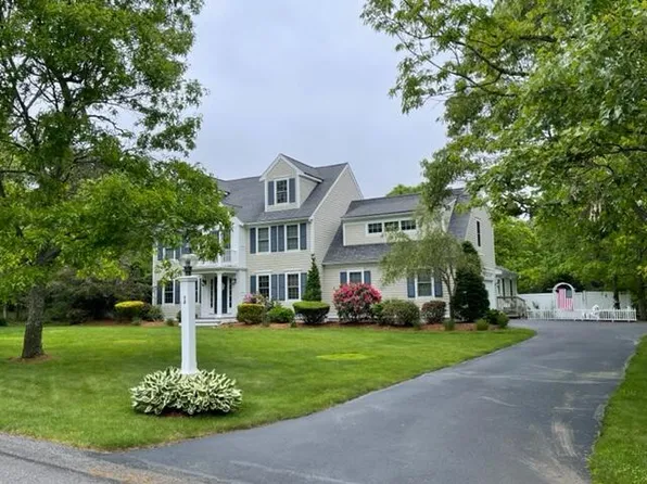 1 Anthonys Way, Mashpee, MA 02649