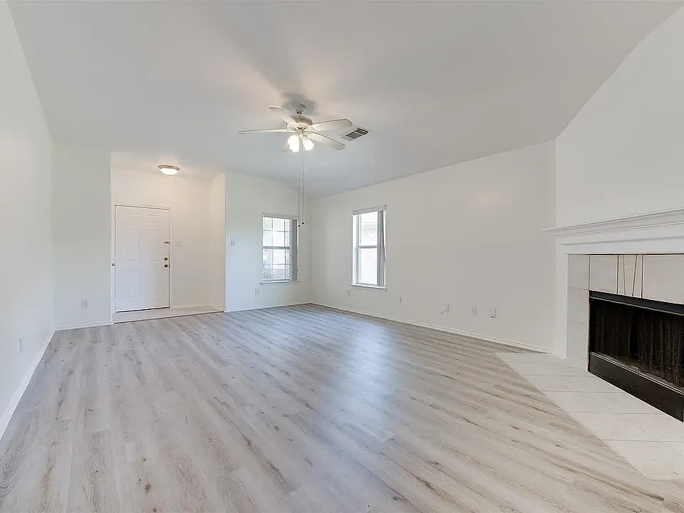 3 bed, 1675 sqft, $1,895 — Photo 4