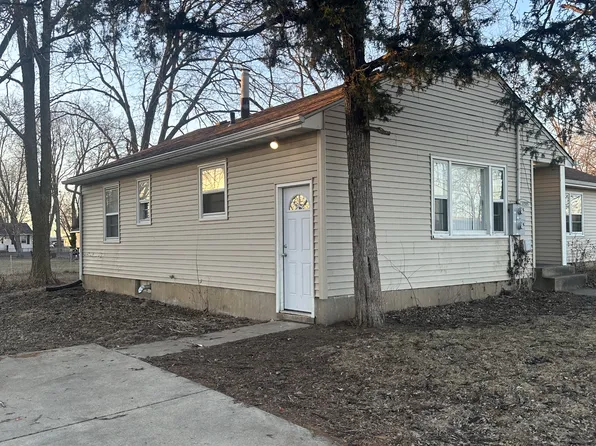 4305 9th St, Rockford, IL 61109