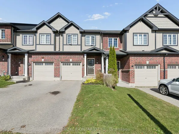 42 Renfrew St, Kitchener, ON N2R 0G5