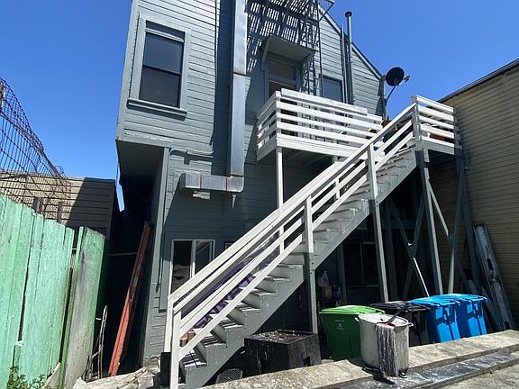 4th image of 3484 Mission St #3486