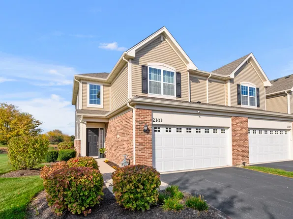 2101 Pembridge Ln, Joliet, IL 60431