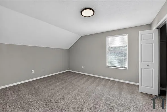 6641 Cambridge Park Dr — Photo 29