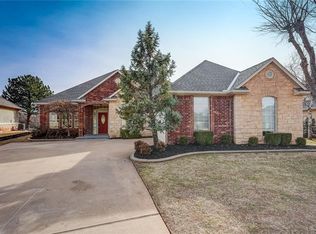 3804 Woodshadow Rd, Edmond, OK 73003