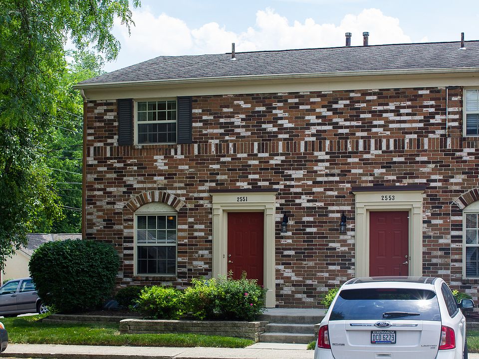 1st image of 2551 Olde Hill Ct S