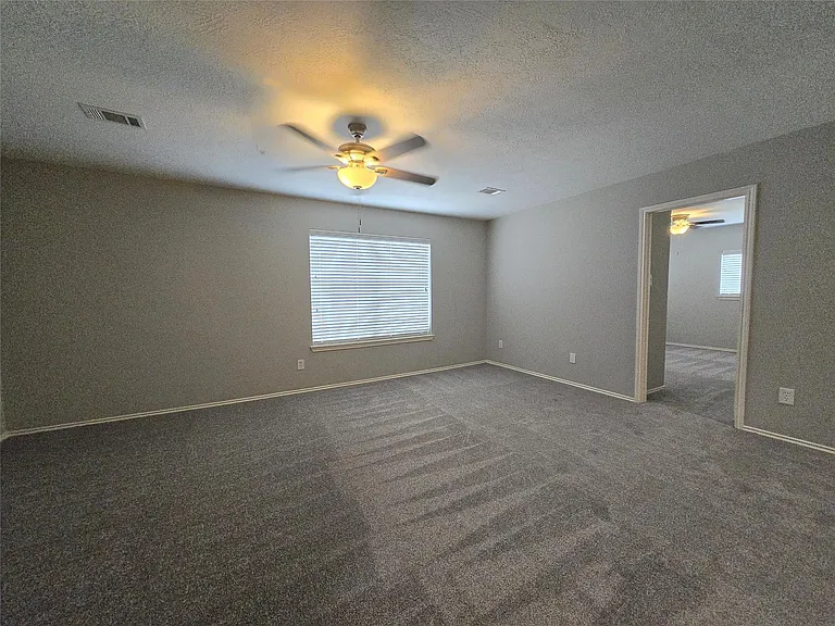 1423 Stone Bluff Dr — Photo 22