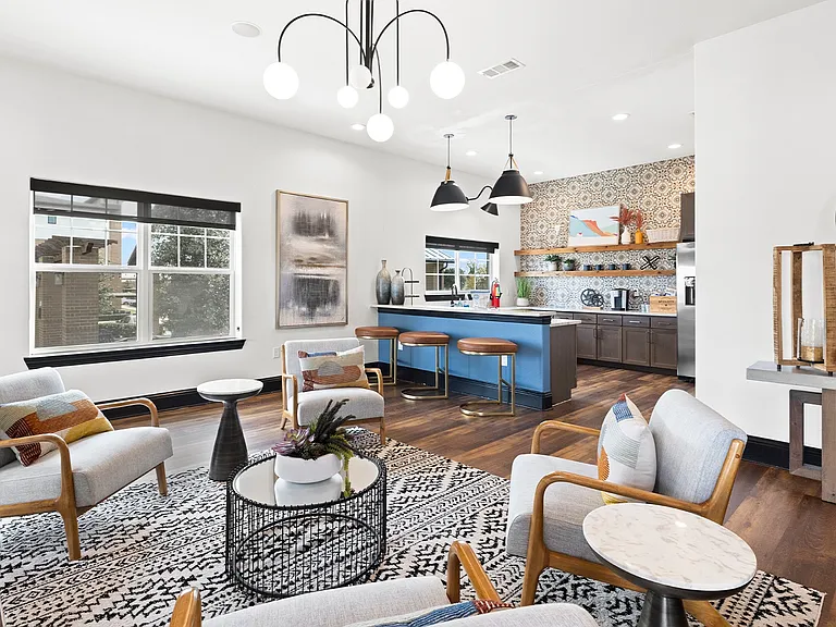 Reatta Ranch Apartments — Photo 10
