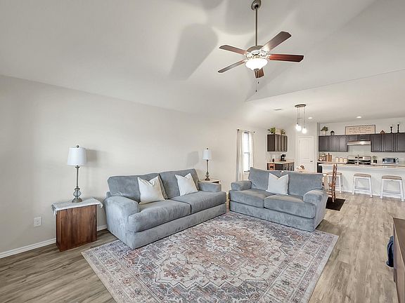 5th image of 11372 Dawn Beach Ln