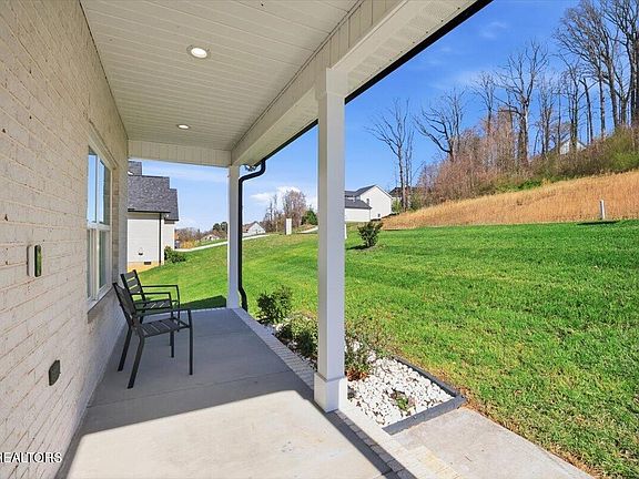 4th image of 5113 Morningstar Ln