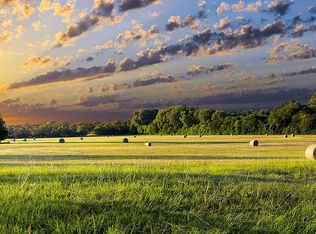 982 Waddell Dr, Hendersonville, NC 28792