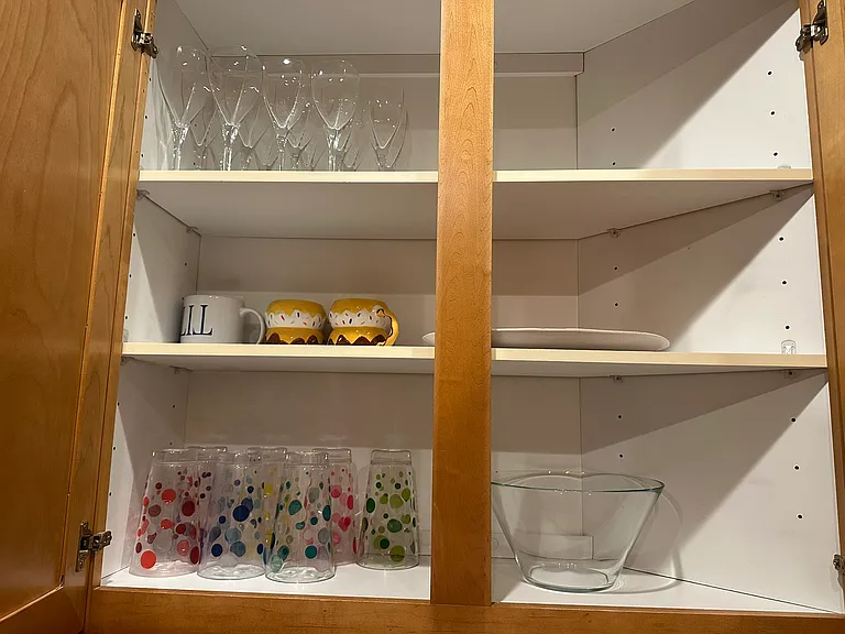 Kitchen glassware