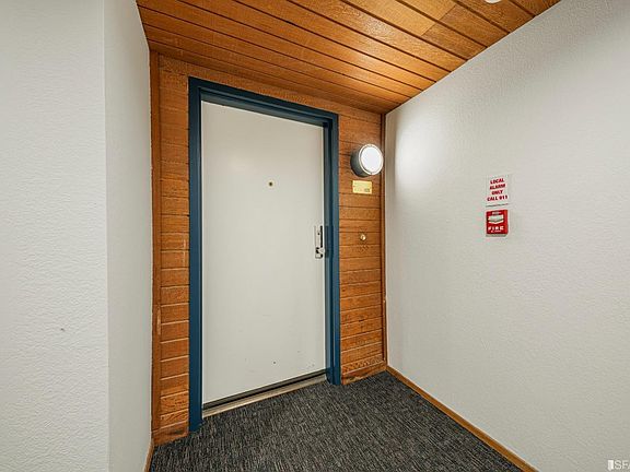 3rd image of 815 Sea Spray Ln APT 103