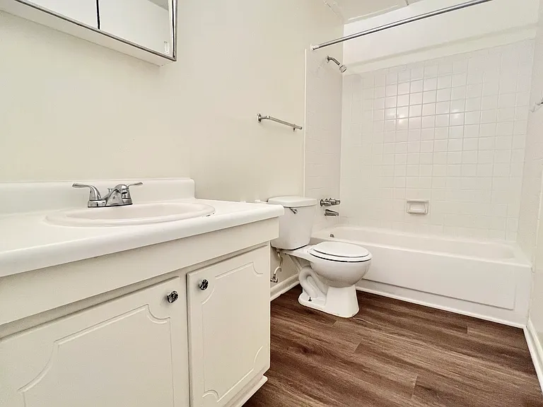 Yorkleigh — Photo 19