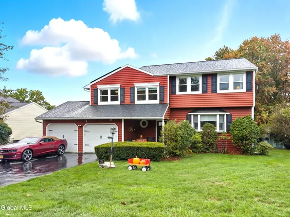 28 Glenmore Drive, Schenectady, NY 12309