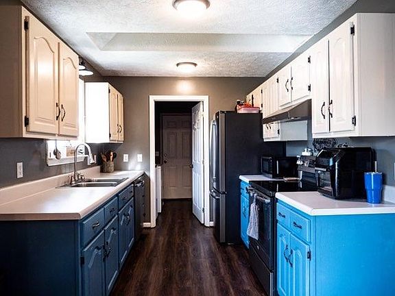 5th image of 2561 Candyland Cir
