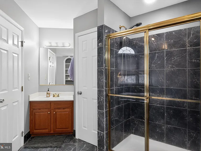 11433 Seneca Forest Cir — Photo 34