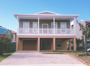 106 E Oleander St, South Padre Island, TX 78597