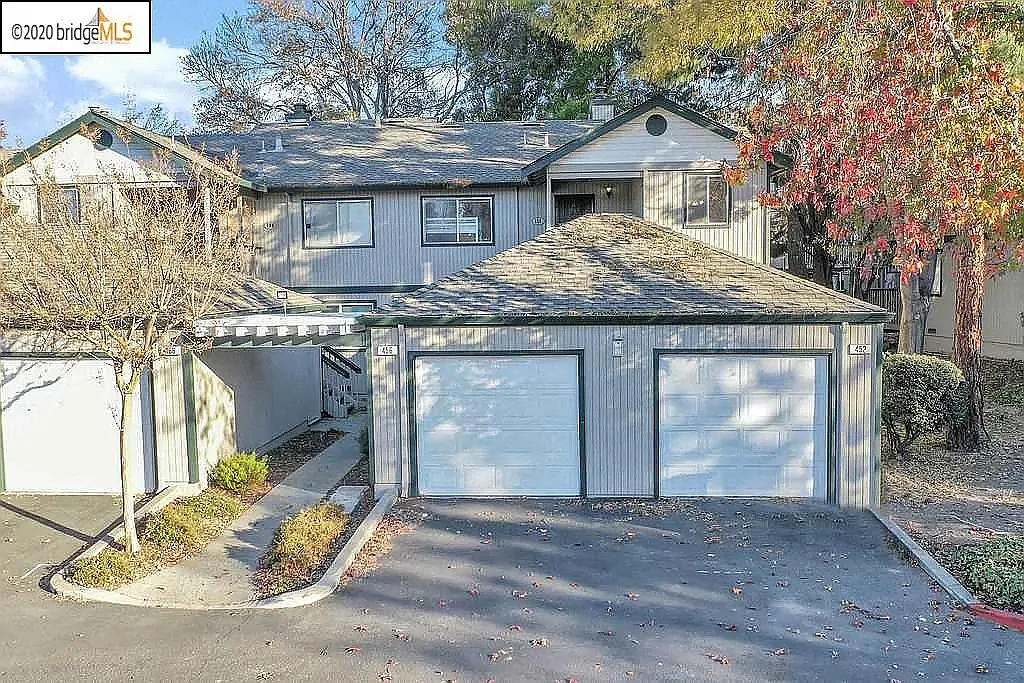 456 Lancaster Lane — Photo 2